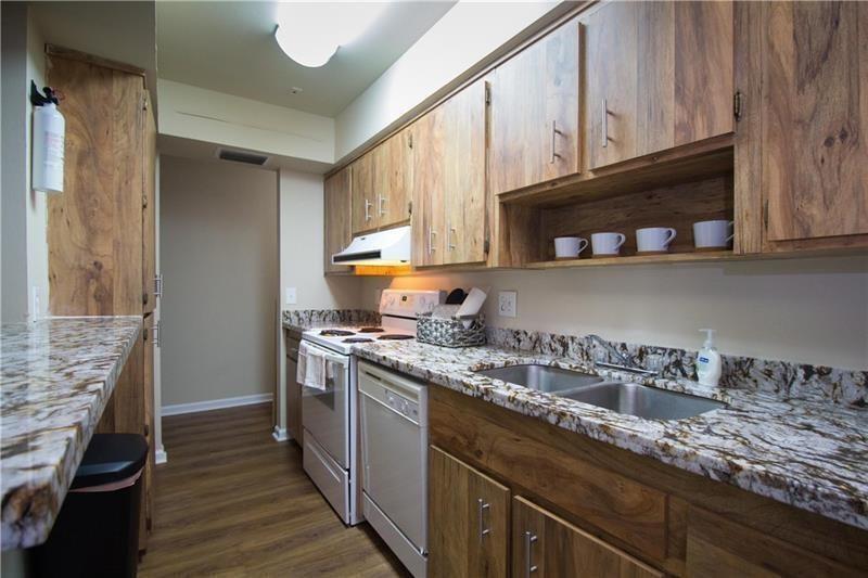 Image 4 of 12 For 2141 36th Street