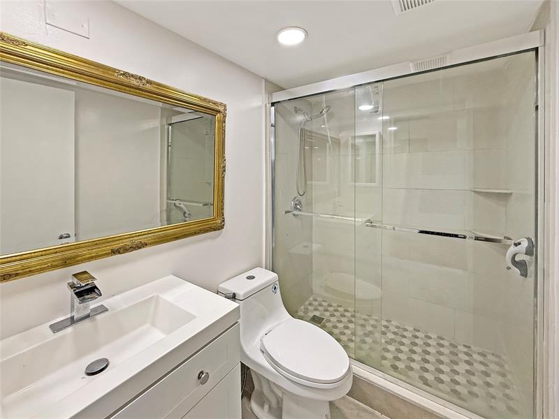 Image 6 of 10 For 850 133rd Ter  206b