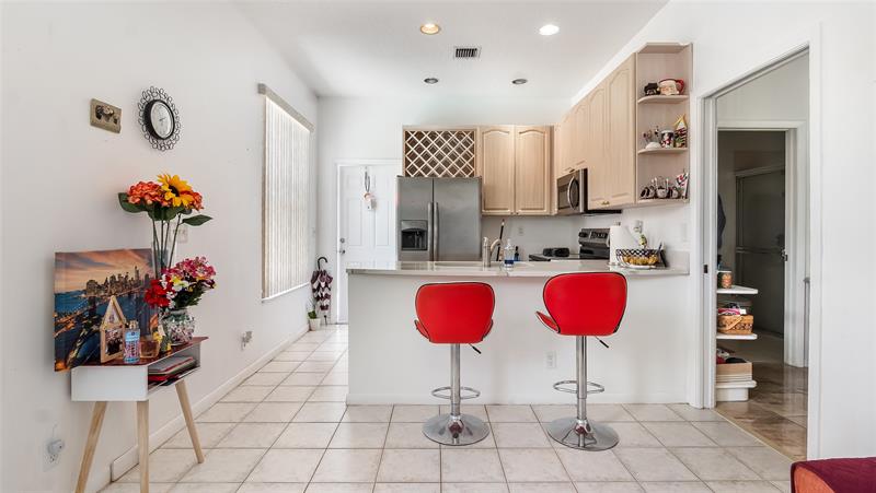 Image 36 of 49 For 4862 Kensington Cr