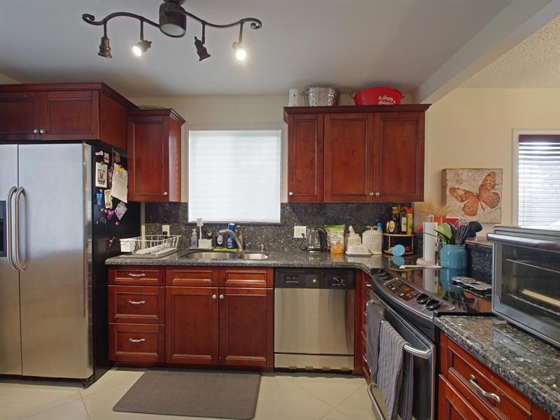 Image 9 of 28 For 16491 Blatt Blvd  201