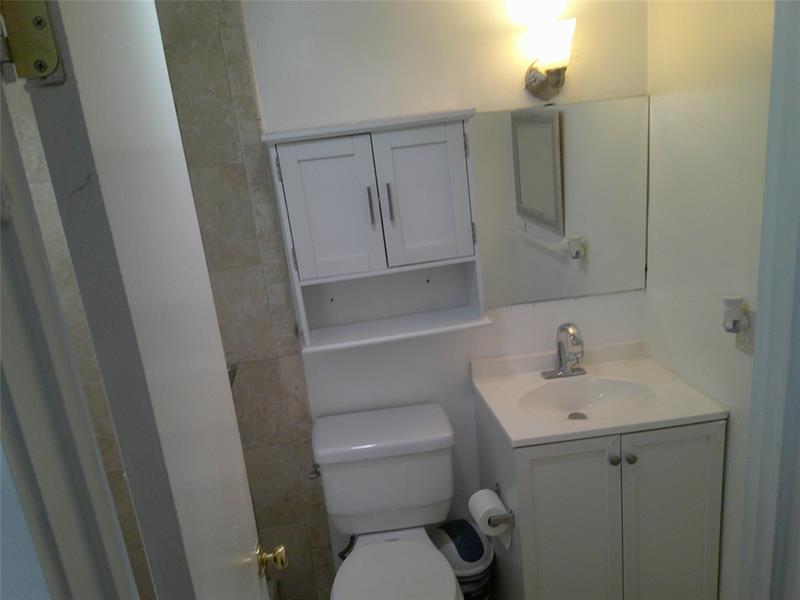 Image 10 of 11 For 5383 40th Ave  103