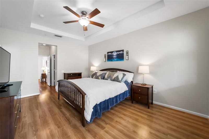Image 16 of 45 For 4720 Mimosa Pl  908