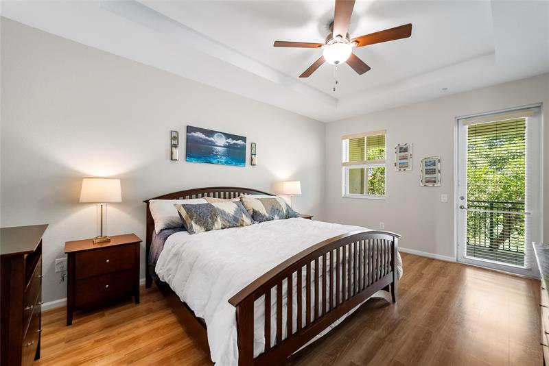 Image 17 of 45 For 4720 Mimosa Pl  908