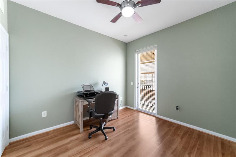 Image 22 of 45 For 4720 Mimosa Pl  908