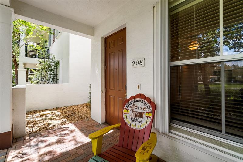 Image 36 of 45 For 4720 Mimosa Pl  908