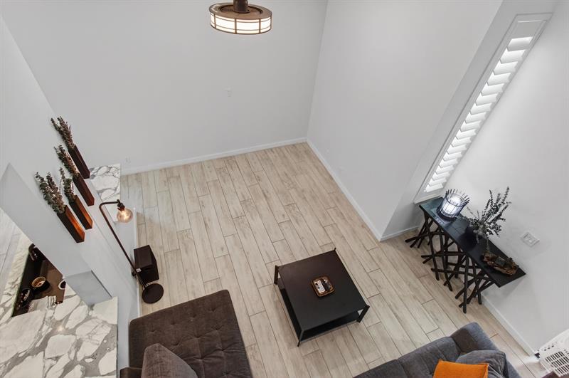 Image 19 of 44 For 1089 13th St  1