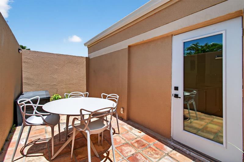 Image 37 of 44 For 1089 13th St  1