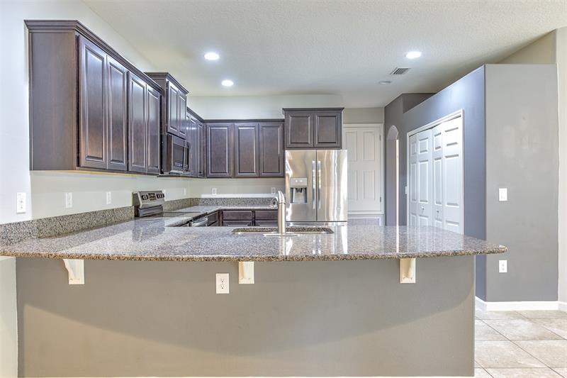 Image 10 of 71 For 611 Easton Forest Circle