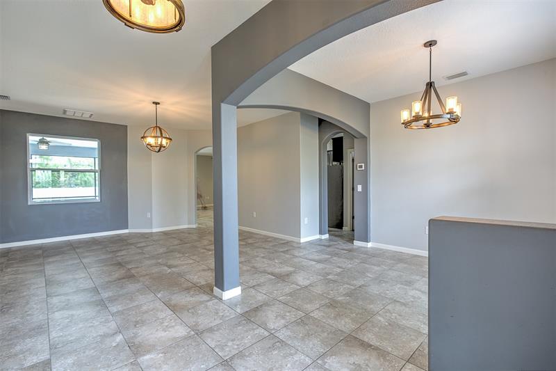 Image 18 of 71 For 611 Easton Forest Circle