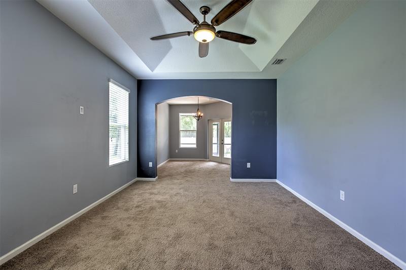 Image 29 of 71 For 611 Easton Forest Circle