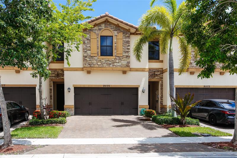 Details for 9575 Town Parc Cir, Parkland, FL 33076