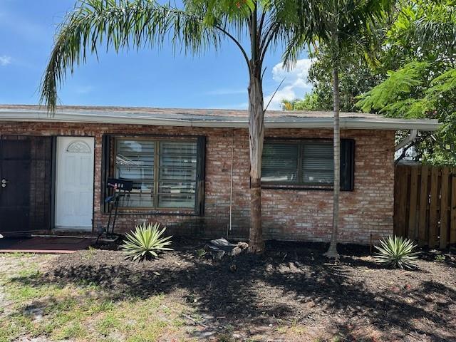 Image 11 of 43 For 608 21st Ct  