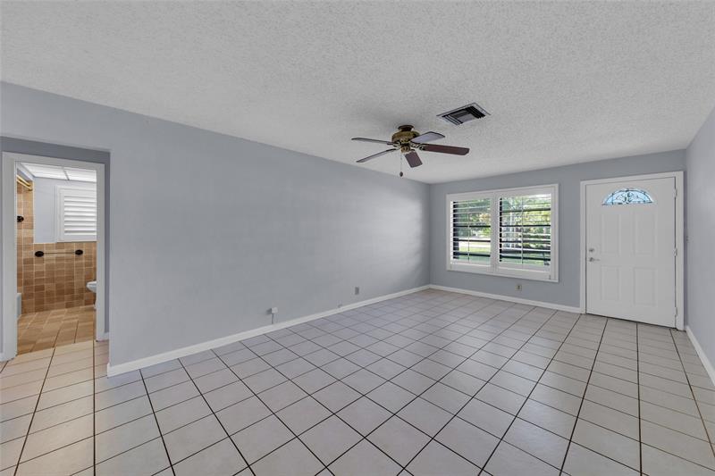 Image 15 of 43 For 608 21st Ct  