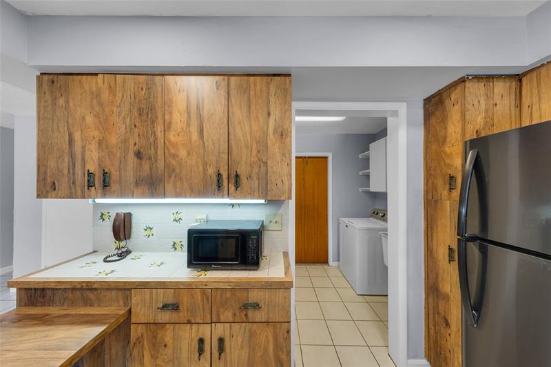 Image 22 of 43 For 608 21st Ct  