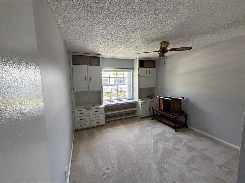 Image 12 of 22 For 6315 Bay Club Dr  4