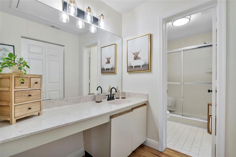 Image 17 of 32 For 408 Republic Ct  408