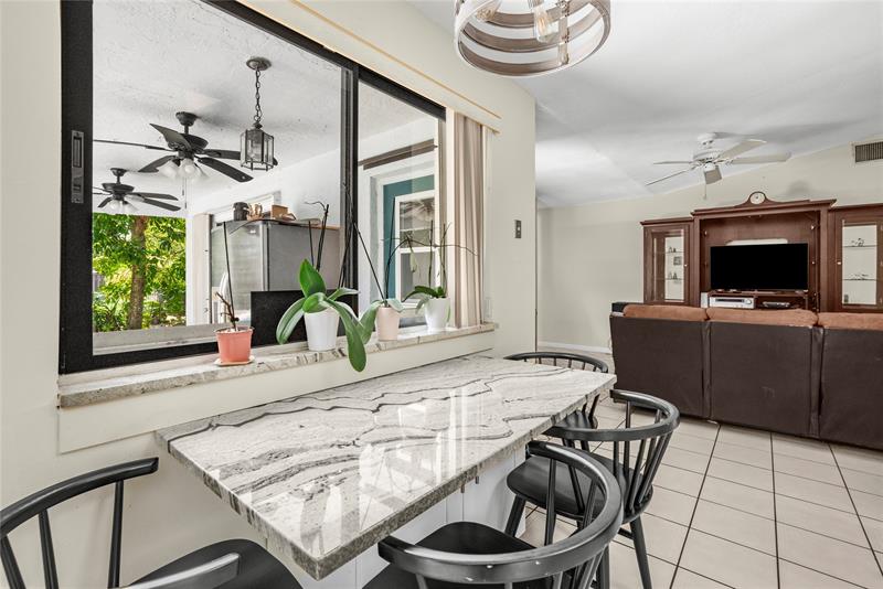 Image 16 of 27 For 7278 47th Pl