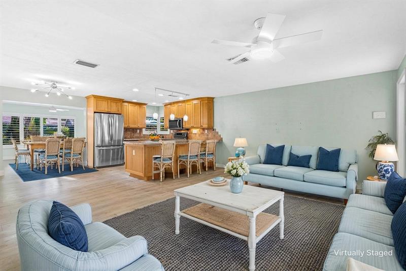Image 6 of 40 For 1742 28th Dr