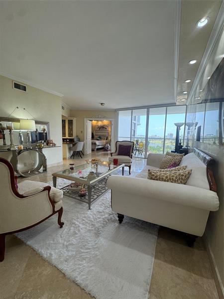Details for 20281 Country Club Dr  705, Miami, FL 33180