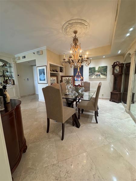 Image 10 of 64 For 20281 Country Club Dr  705