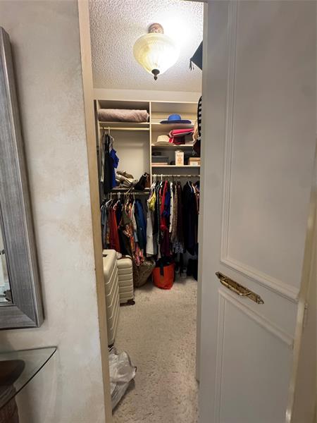 Image 27 of 64 For 20281 Country Club Dr  705