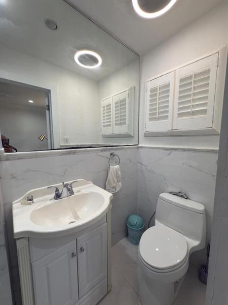 Image 13 of 20 For 136 2nd Ct  