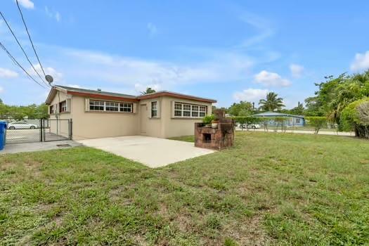 Image 7 of 28 For 2849 6 Street