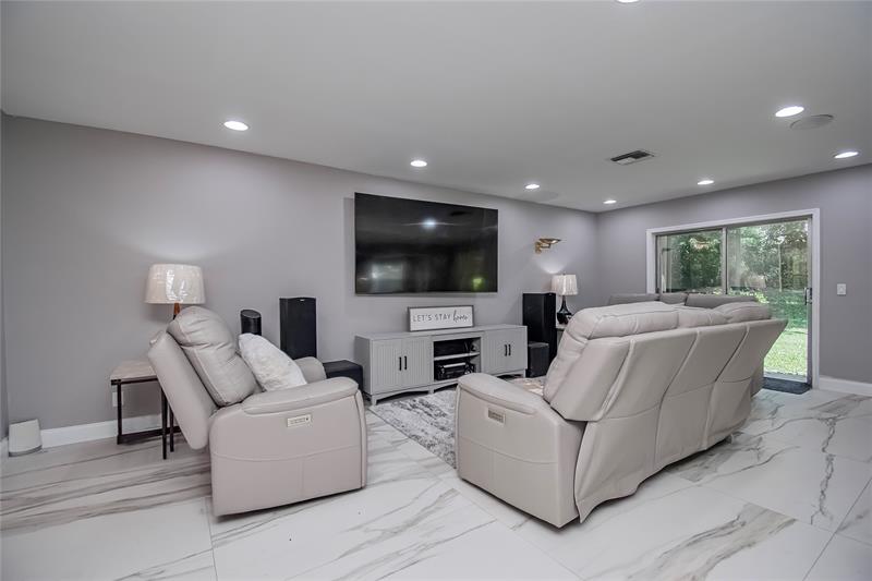 Image 4 of 23 For 6274 Dusenburg Rd