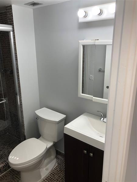 Image 12 of 26 For 1351 Miami Gardens Dr  503e