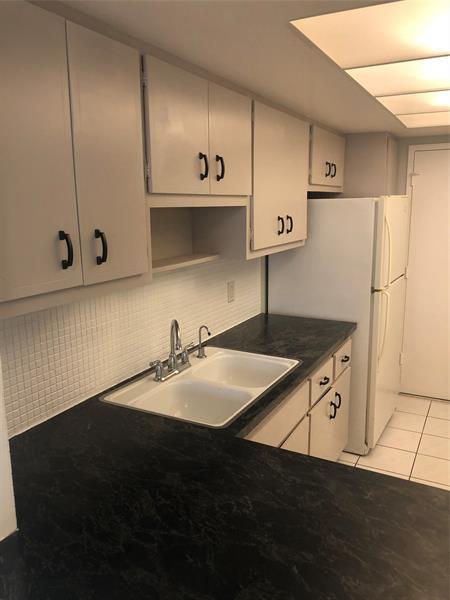 Image 2 of 26 For 1351 Miami Gardens Dr  503e