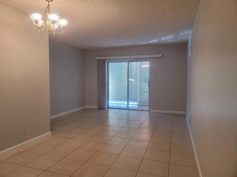 Image 4 of 15 For 4354 9th Ave  12-2b