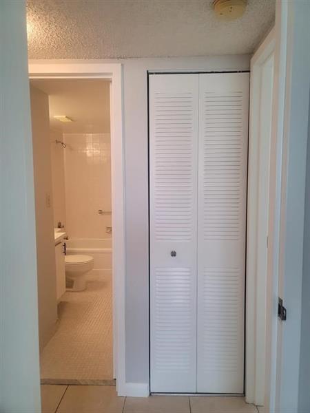 Image 7 of 15 For 4354 9th Ave  12-2b