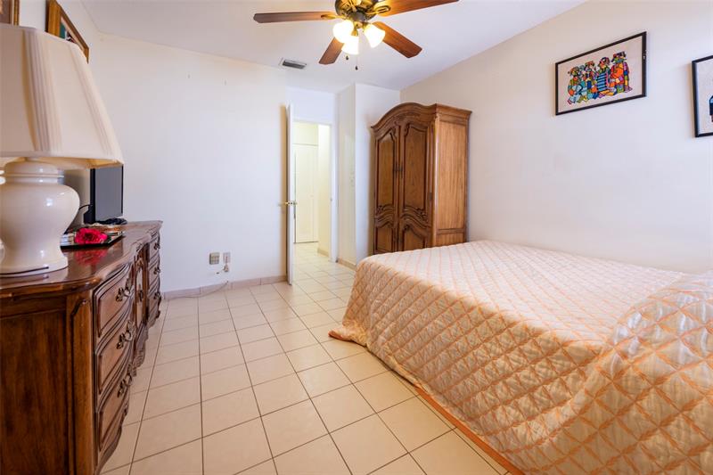 Image 22 of 44 For 6454 Pinehurst Cir E.  D27