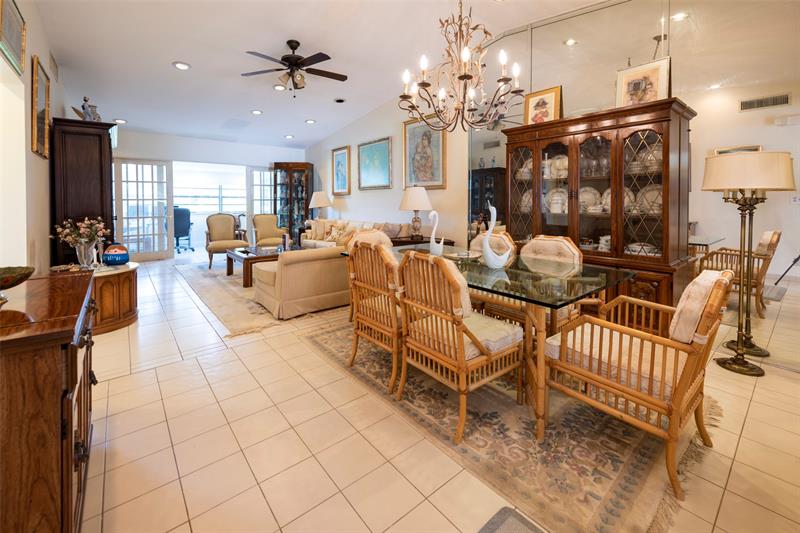 Image 7 of 44 For 6454 Pinehurst Cir E.  D27