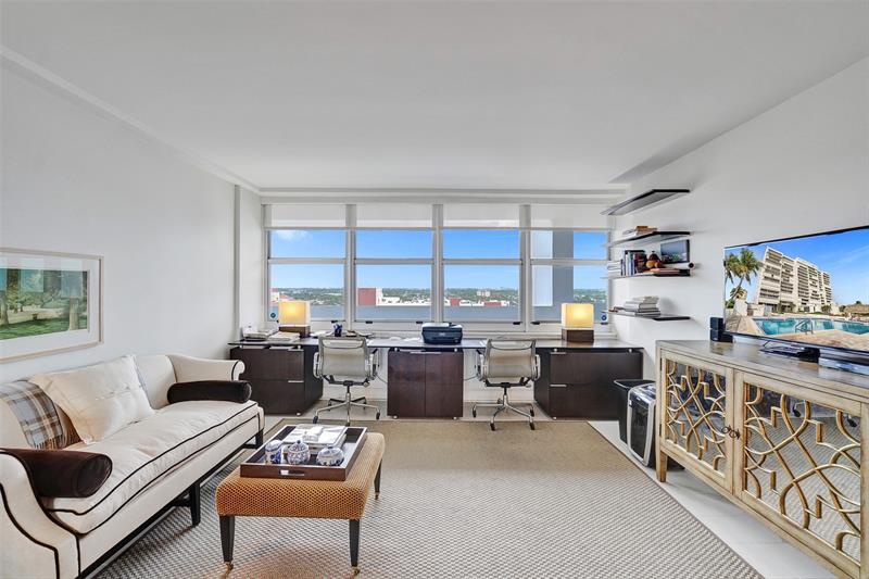 Image 18 of 62 For 1390 Ocean Blvd  14b