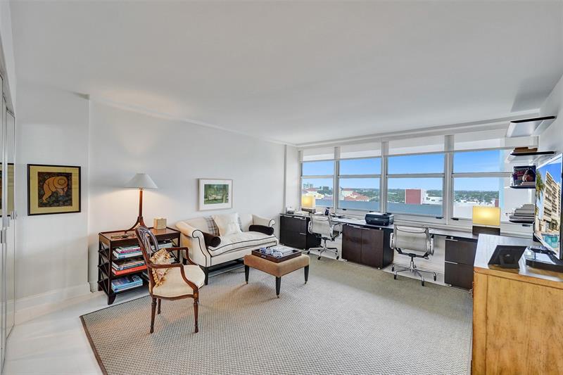 Image 19 of 62 For 1390 Ocean Blvd  14b