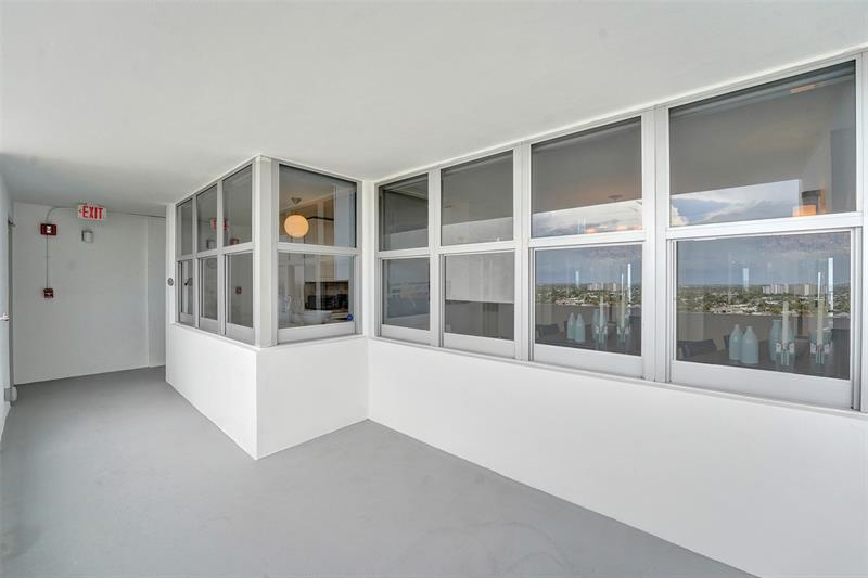Image 62 of 62 For 1390 Ocean Blvd  14b