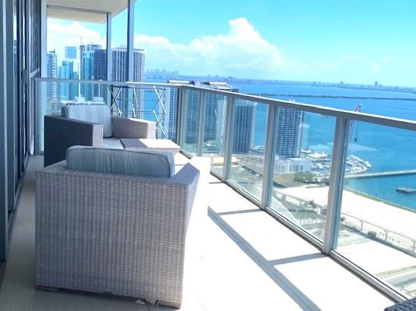 Image 6 of 26 For 1100 Biscayne Blvd  4204