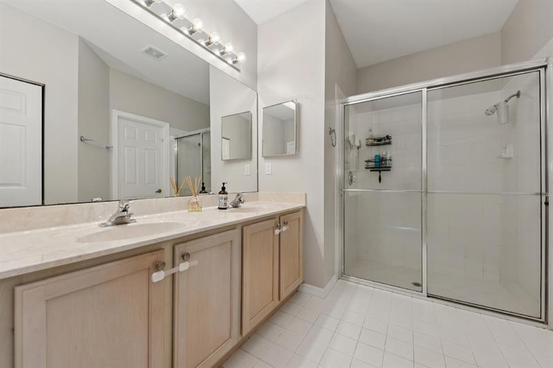 Image 9 of 15 For 5076 La Sedona Cir