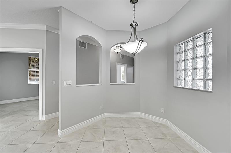 Image 12 of 45 For 23269 Carolwood Ln  202