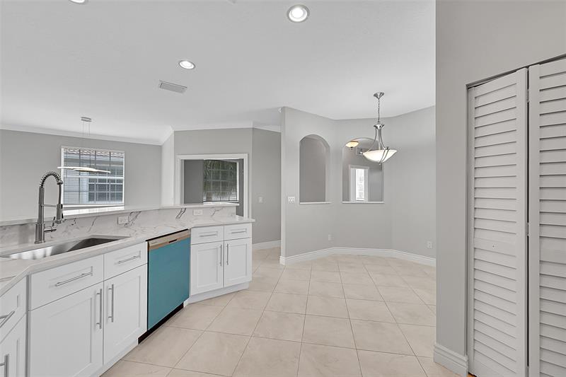 Image 16 of 45 For 23269 Carolwood Ln  202