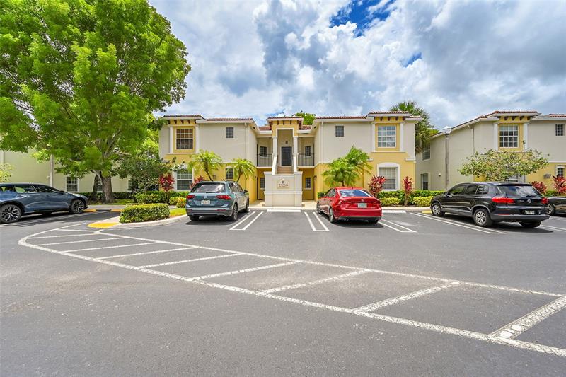 Image 2 of 45 For 23269 Carolwood Ln  202