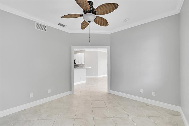 Image 29 of 45 For 23269 Carolwood Ln  202