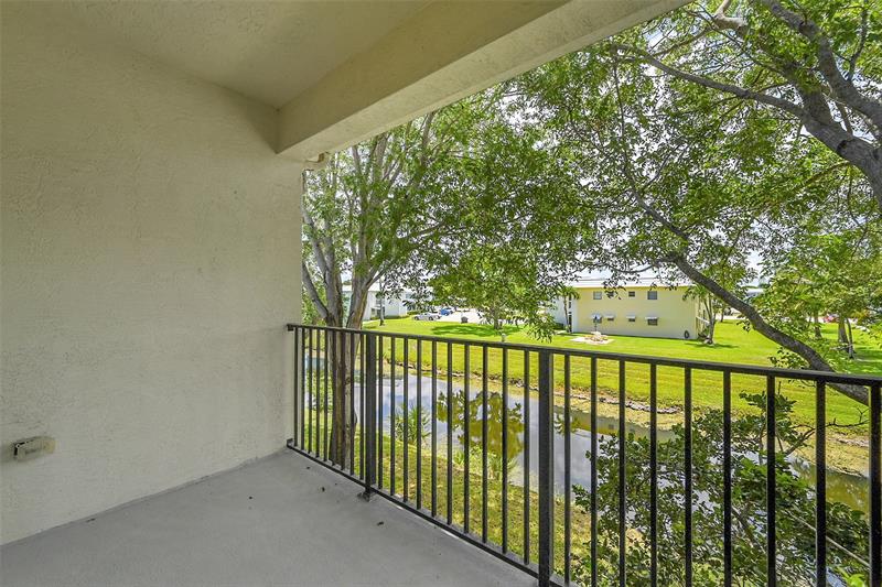 Image 32 of 45 For 23269 Carolwood Ln  202