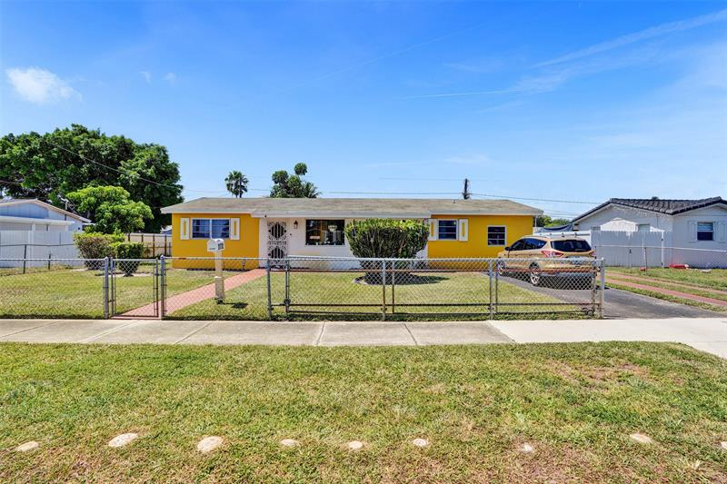 Details for 2772 212th St, Miami Gardens, FL 33056