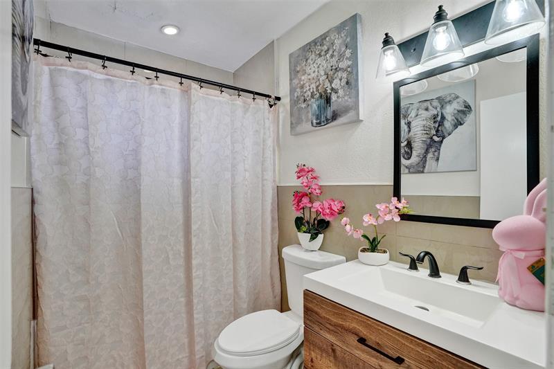 Image 15 of 33 For 2772 212th St