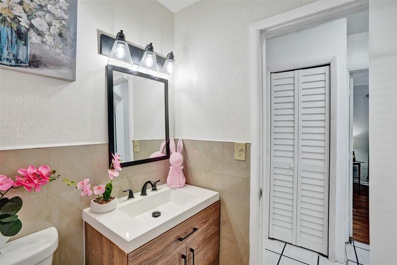 Image 16 of 33 For 2772 212th St