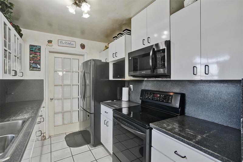 Image 9 of 33 For 2772 212th St