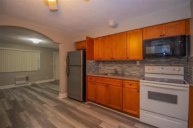 Image 3 of 16 For 1808 20th St  2