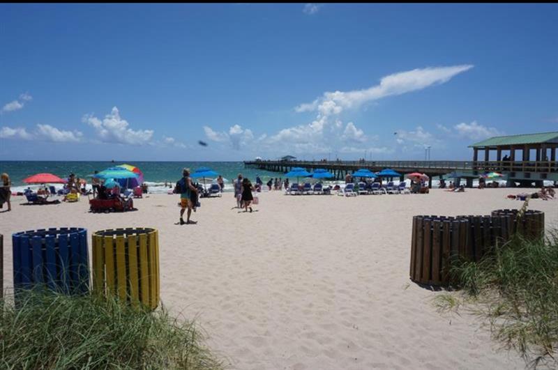 Image 28 of 29 For 4511 El Mar Dr  202